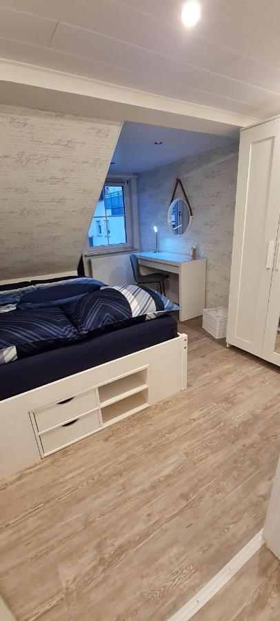 Charming Oldtown City Apartment Worms Bagian luar foto